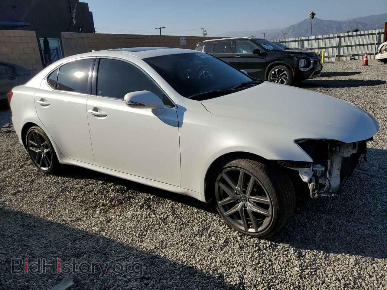 2011 LEXUS IS - VIN: JTHBF5C20B2100560 - Фото 4