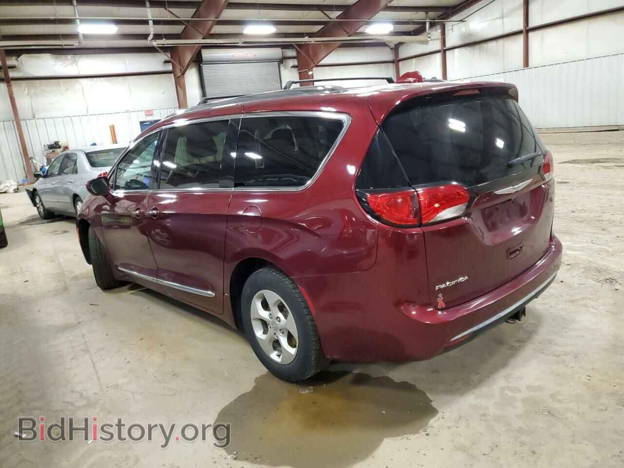 2017 CHRYSLER PACIFICA - VIN: 2C4RC1EG1HR543739 - Photo 2