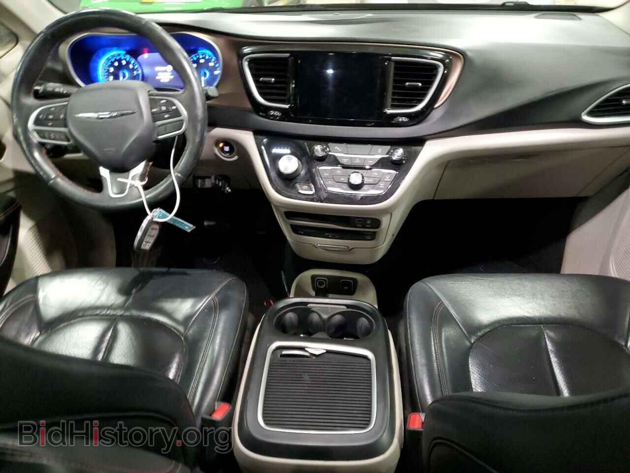 2017 CHRYSLER PACIFICA - VIN: 2C4RC1EG1HR543739 - Photo 8