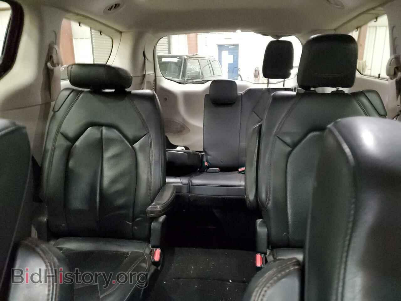 2017 CHRYSLER PACIFICA - VIN: 2C4RC1EG1HR543739 - Photo 10