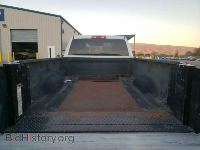 2017 RAM 2500 (VIN 3C6MR4AJ2HG610065) — photo 6 of 10