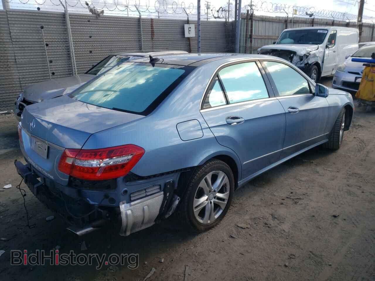 2010 MERCEDES-BENZ E-CLASS - VIN: WDDHF5GBXAA063985 - Фото 3