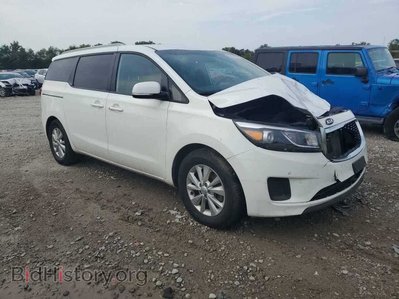 2017 KIA All Models - VIN: KNDMB5C12H6268084 - Фото 4