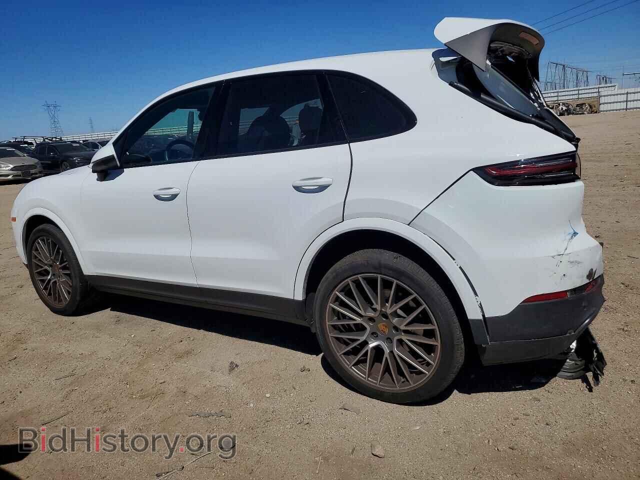 2023 PORSCHE CAYENNE - VIN: WP1AA2AY1PDA09292 - Photo 2
