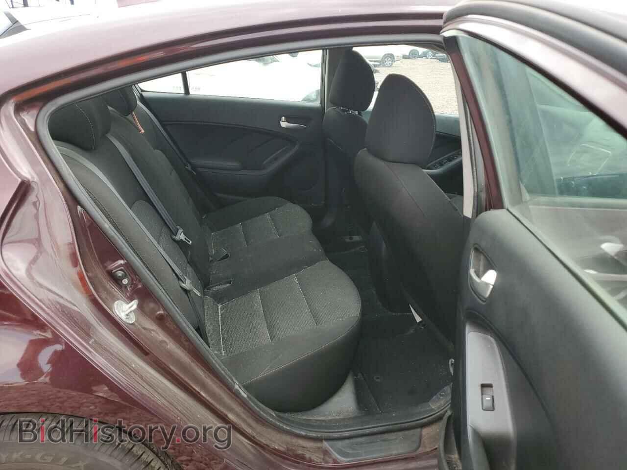 2017 KIA FORTE - VIN: 3KPFK4A77HE085168 - Фото 10