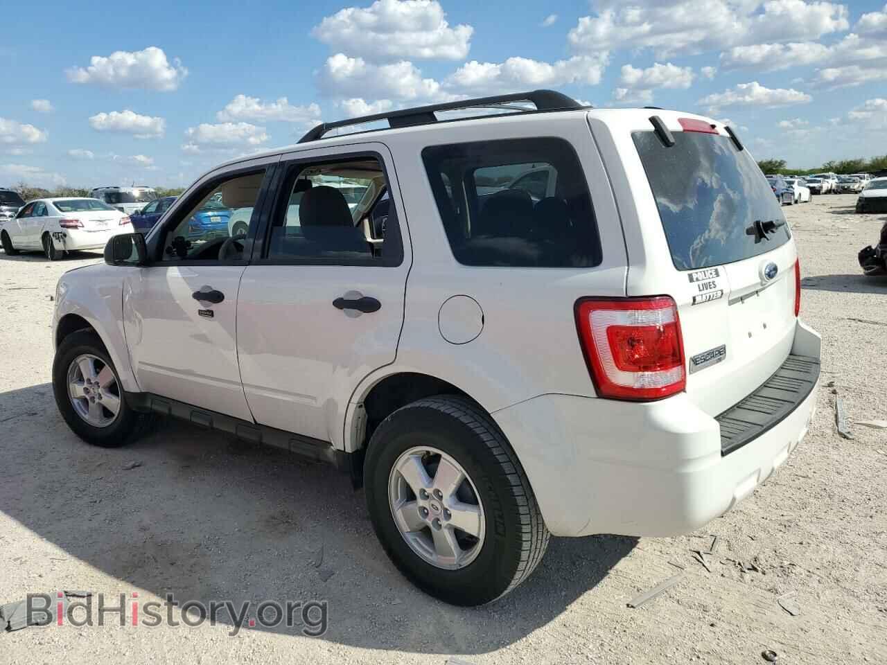 2009 FORD ESCAPE - VIN: 1FMCU03709KB47183 - Фото 2