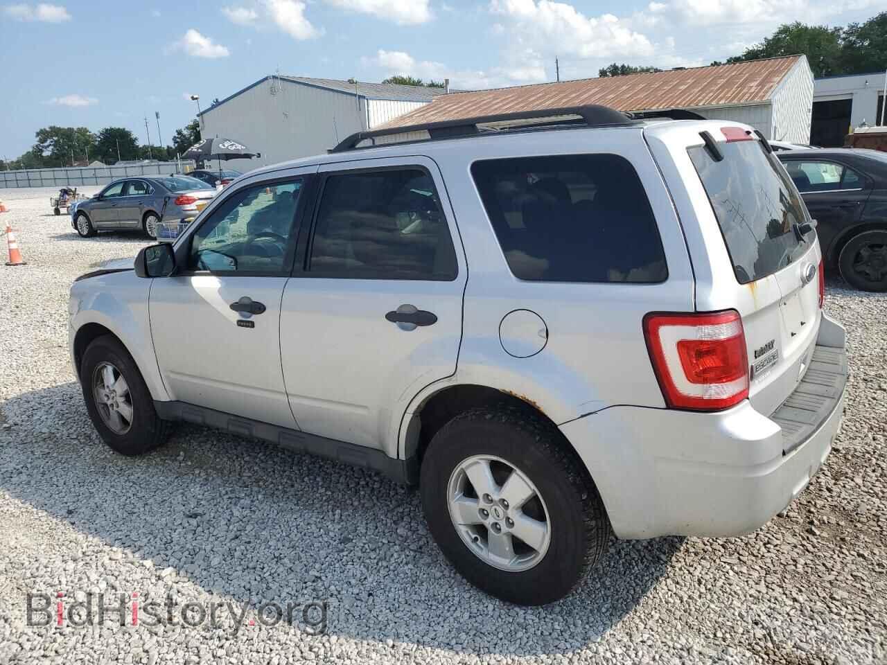 2011 FORD ESCAPE - VIN: 1FMCU9DG5BKA64051 - Фото 2