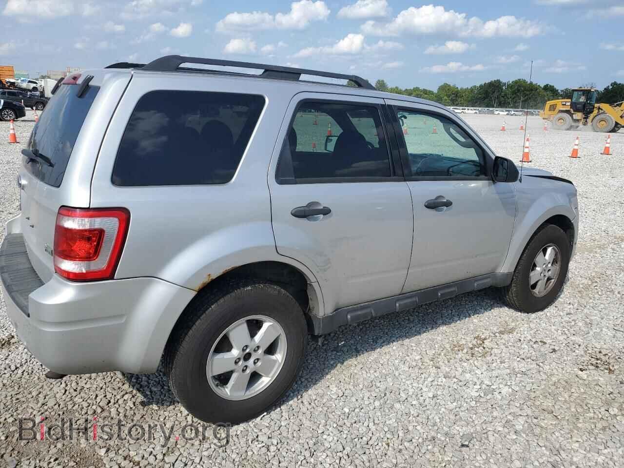 2011 FORD ESCAPE - VIN: 1FMCU9DG5BKA64051 - Фото 3