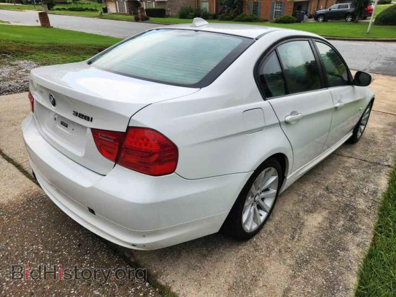 2011 BMW 3 SERIES - VIN: WBAPH7C59BE850672 - Фото 4