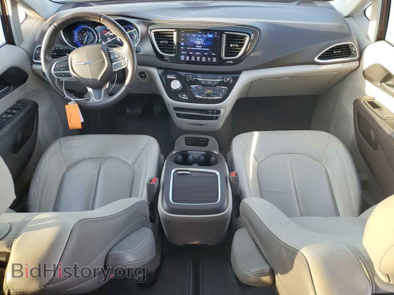 2017 CHRYSLER PACIFICA - VIN: 2C4RC1EG2HR635832 - Photo 8