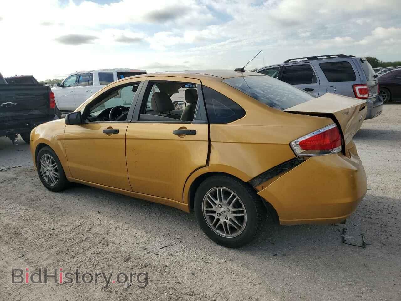 2009 FORD FOCUS - VIN: 1FAHP35N39W152746 - Фото 2