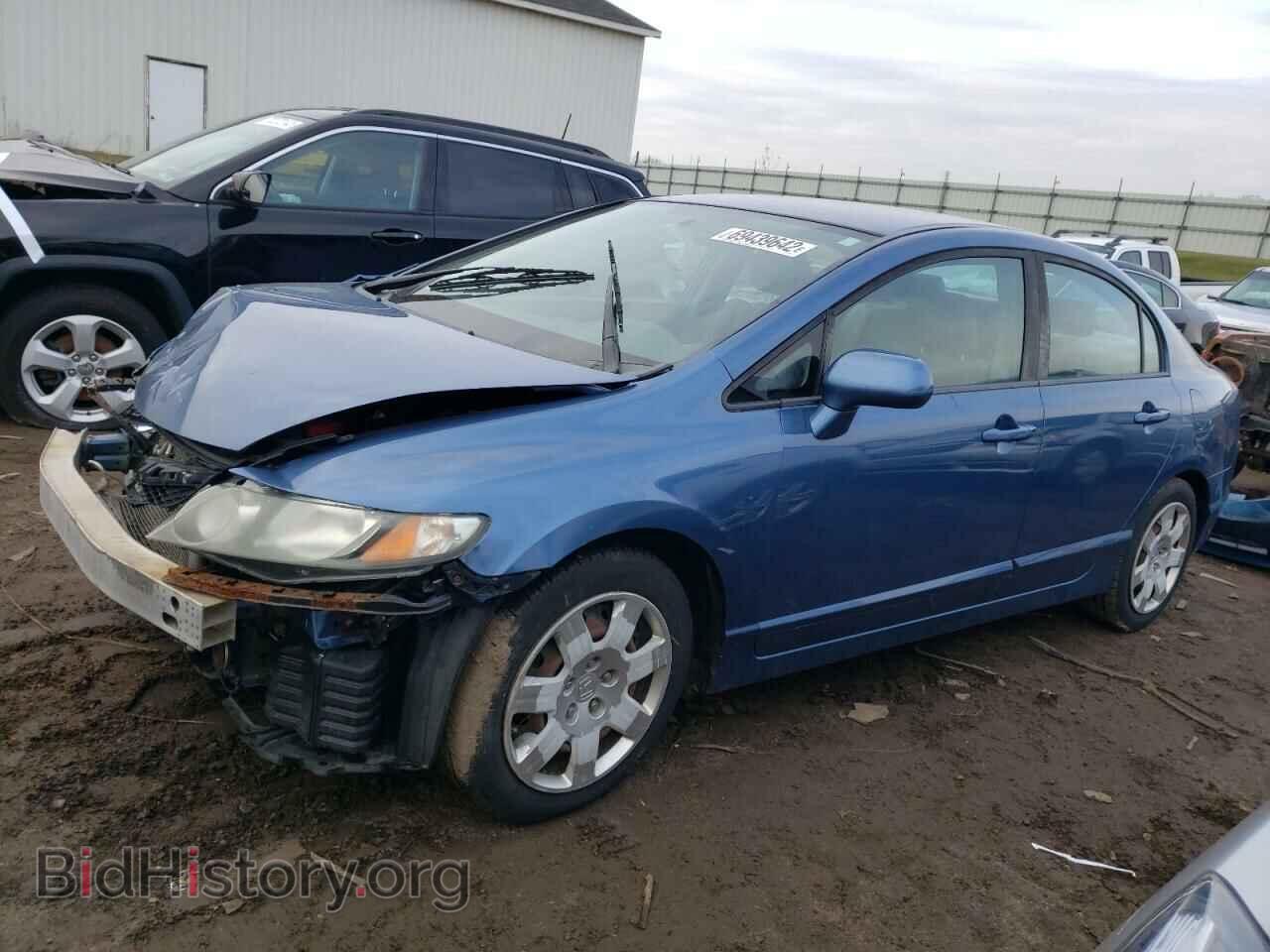 Фотография 19XFA1F56AE085354 - HONDA CIVIC 2010