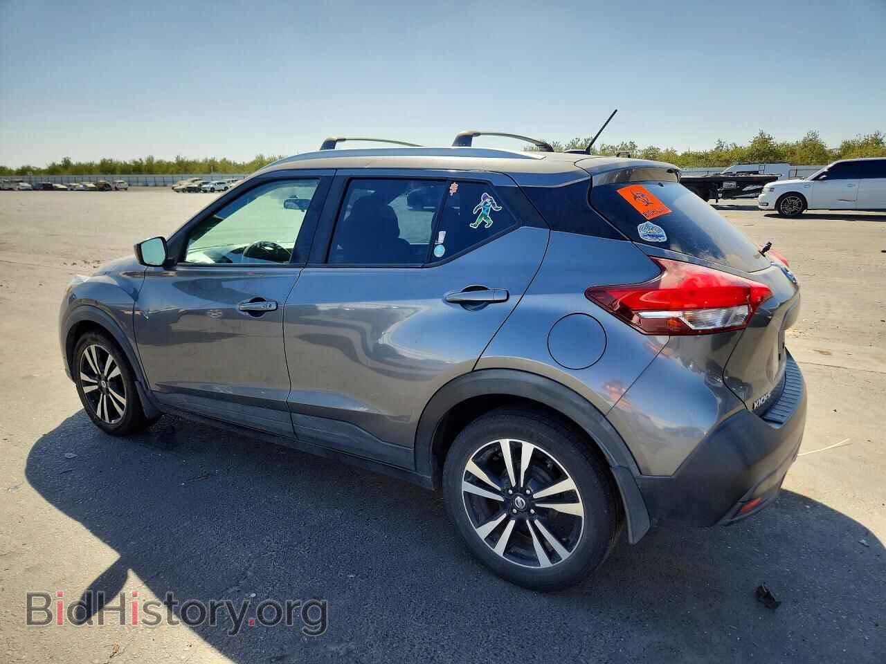 2019 NISSAN KICKS - VIN: 3N1CP5CU3KL520285 - Фото 2