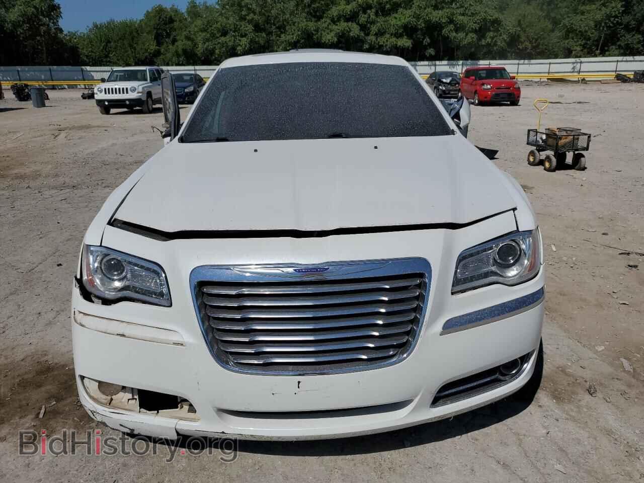 2014 CHRYSLER 300 - VIN: 2C3CCAAG2EH327884 - Фото 5