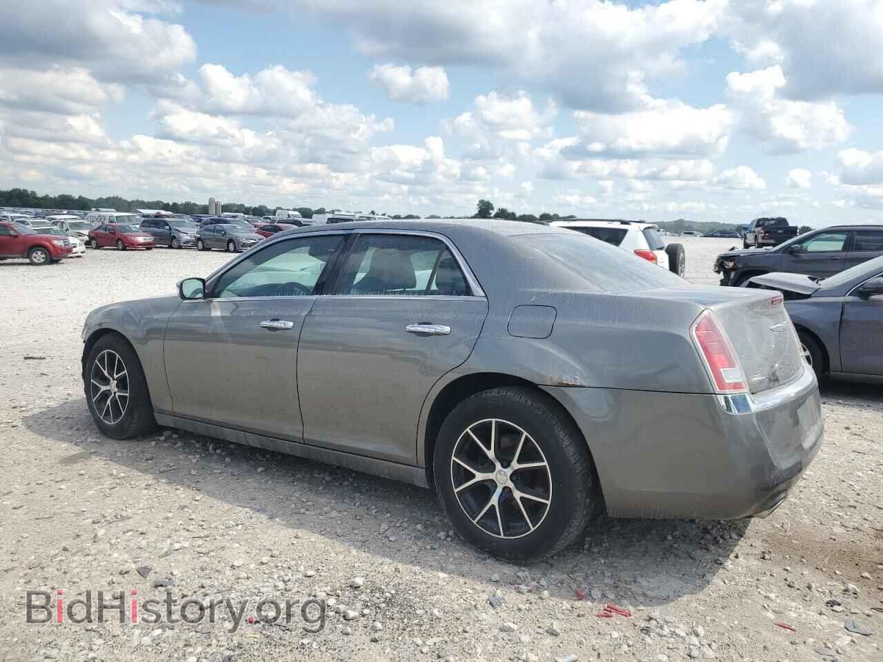 2012 CHRYSLER 300 - VIN: 2C3CCACG4CH307243 - Фото 2