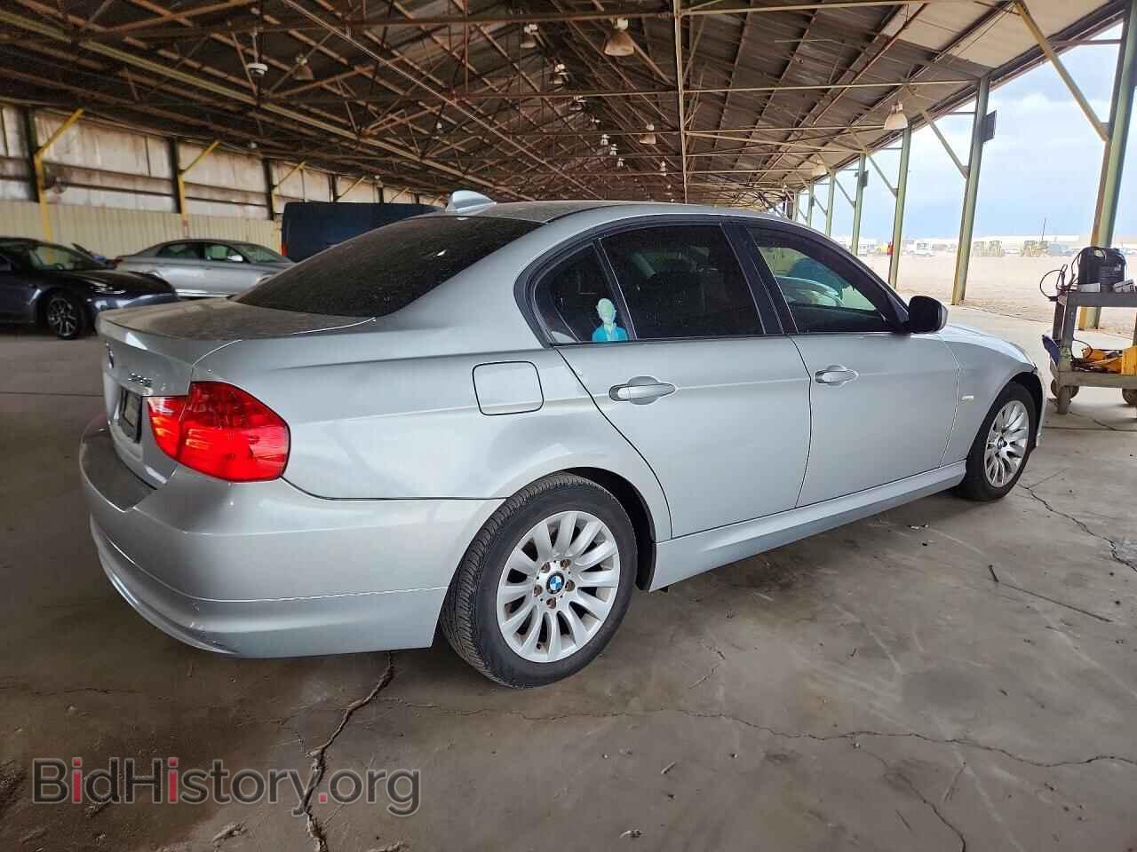 2009 BMW 3 SERIES - VIN: WBAPH735X9E128587 - Фото 3