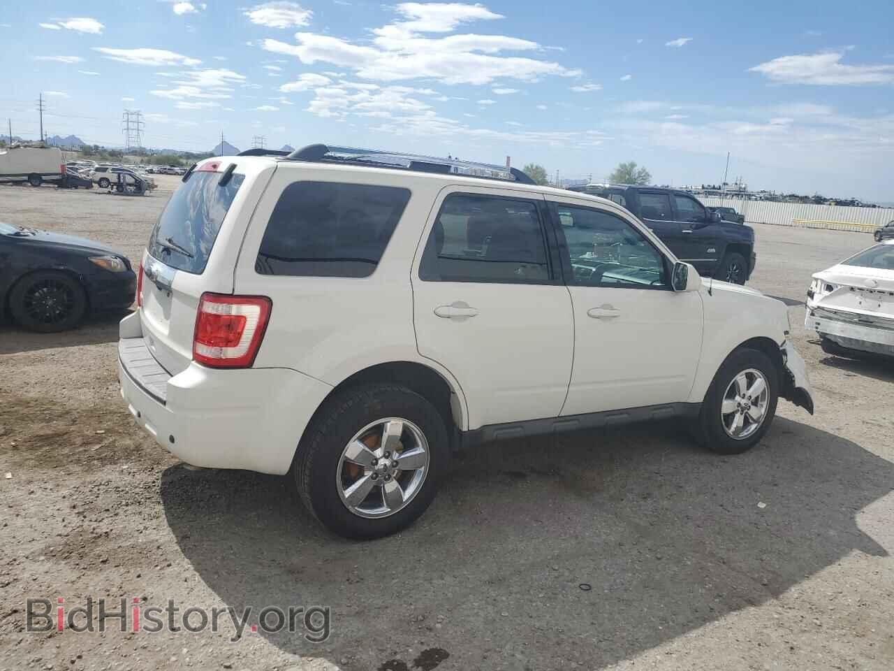 2011 FORD ESCAPE - VIN: 1FMCU0E76BKA08288 - Фото 3