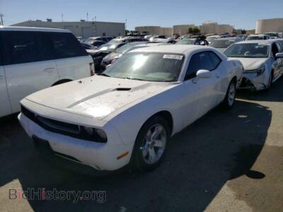 2012 Dodge CHALLENGER SXT, белый — VIN 2C3CDYAG7CH258256, Copart