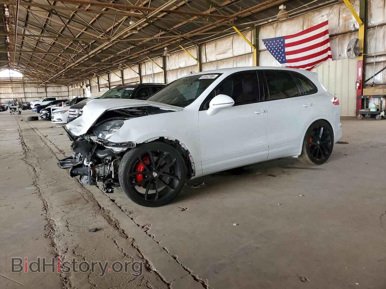 Photo WP1AC2A20HLA92436 - PORSCHE CAYENNE 2017