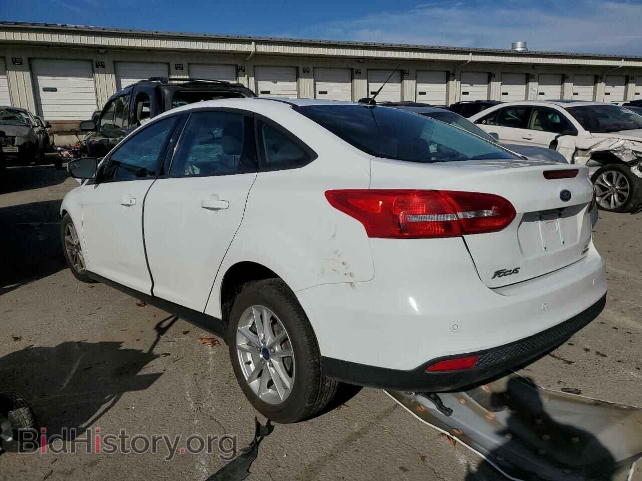 2016 FORD FOCUS - VIN: 1FADP3F22GL220374 - Фото 2
