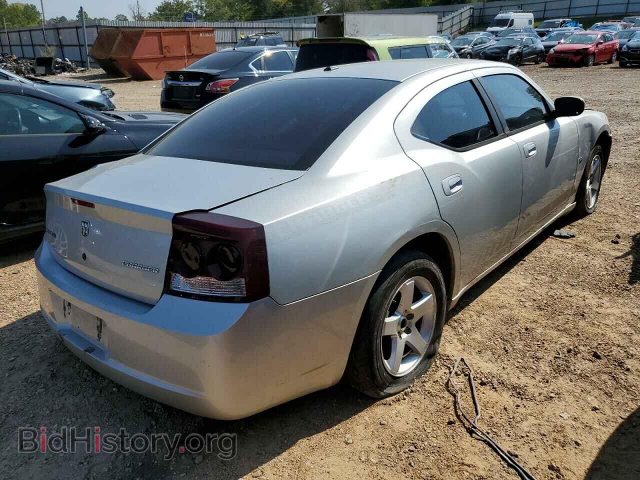 2010 DODGE CHARGER - VIN: 2B3CA2CV6AH268496 - Фото 3