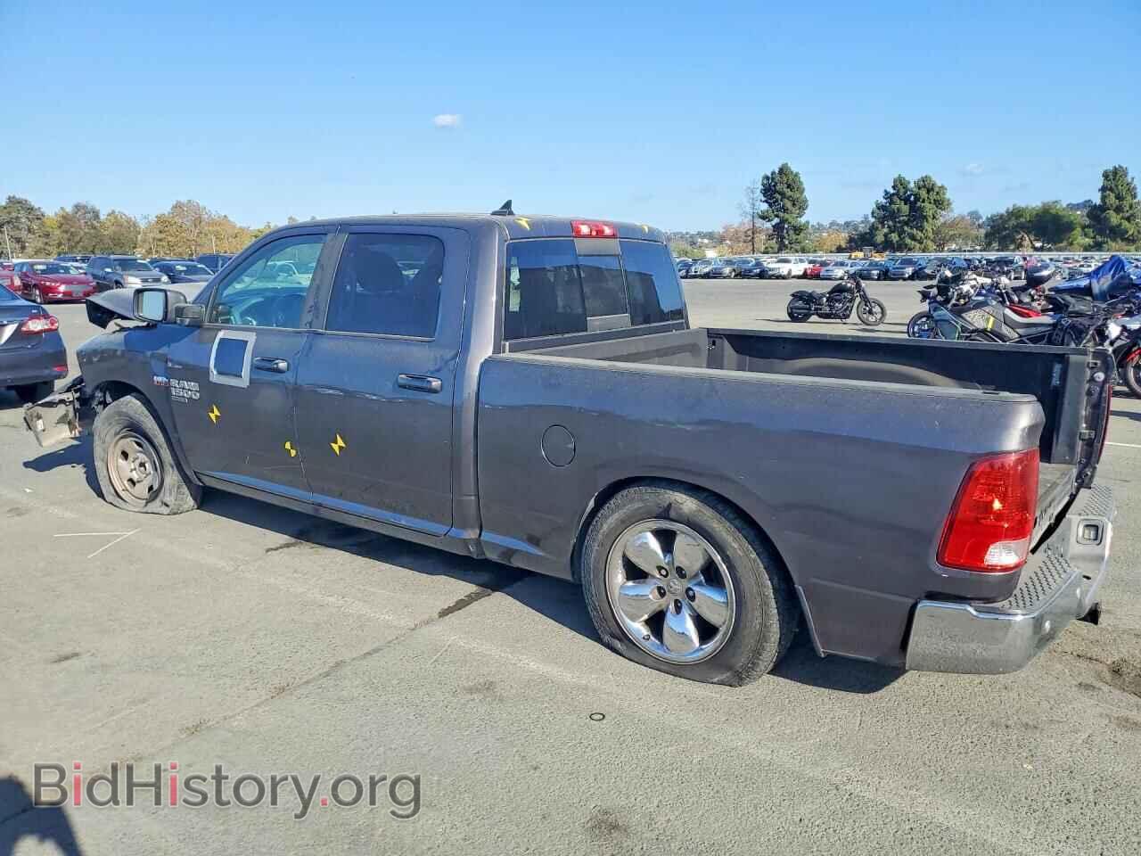 2020 RAM 1500 - VIN: 1C6RR6TT2LS135518 - Photo 2
