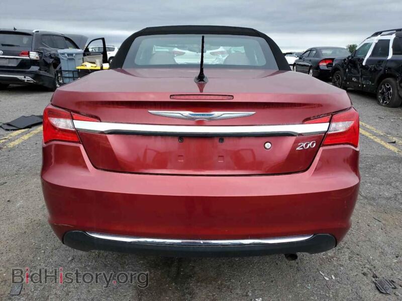 2013 Chrysler 200 (VIN 1C3BCBEB0DN511436) — фото 6 из 12