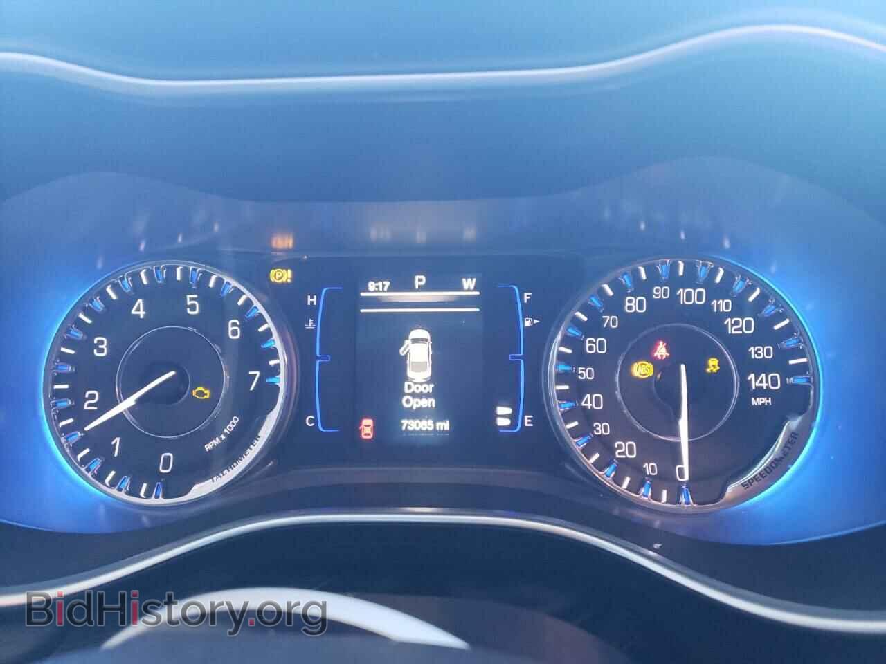 2017 CHRYSLER 200 - VIN: 1C3CCCAB2HN503151 - Фото 9