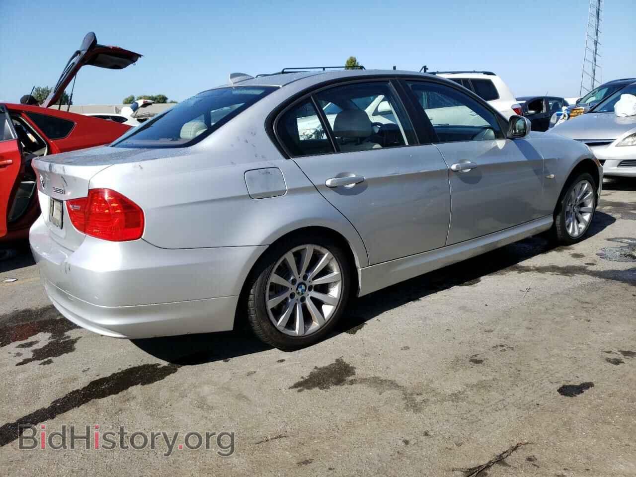 2011 BMW 3 SERIES - VIN: WBAPH5C57BA445096 - Фото 3