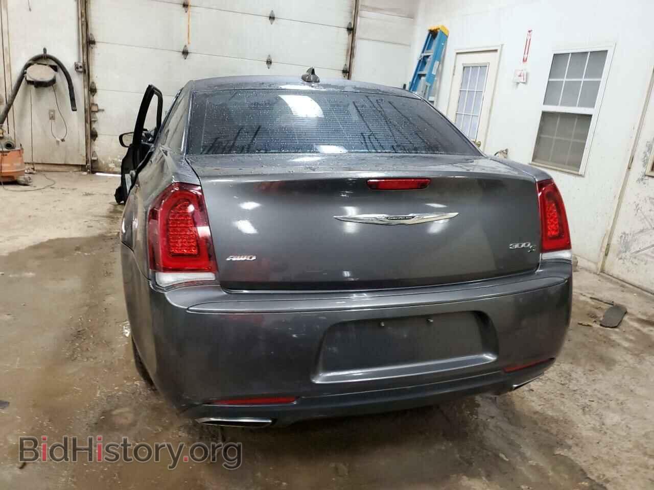 2016 CHRYSLER 300 - VIN: 2C3CCAGG7GH230545 - Photo 6