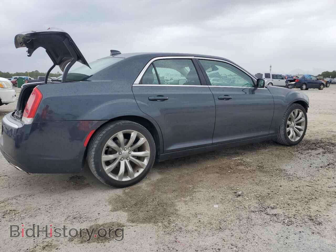 2019 CHRYSLER 200 - VIN: 2C3CCAAG7KH601804 - Фото 3