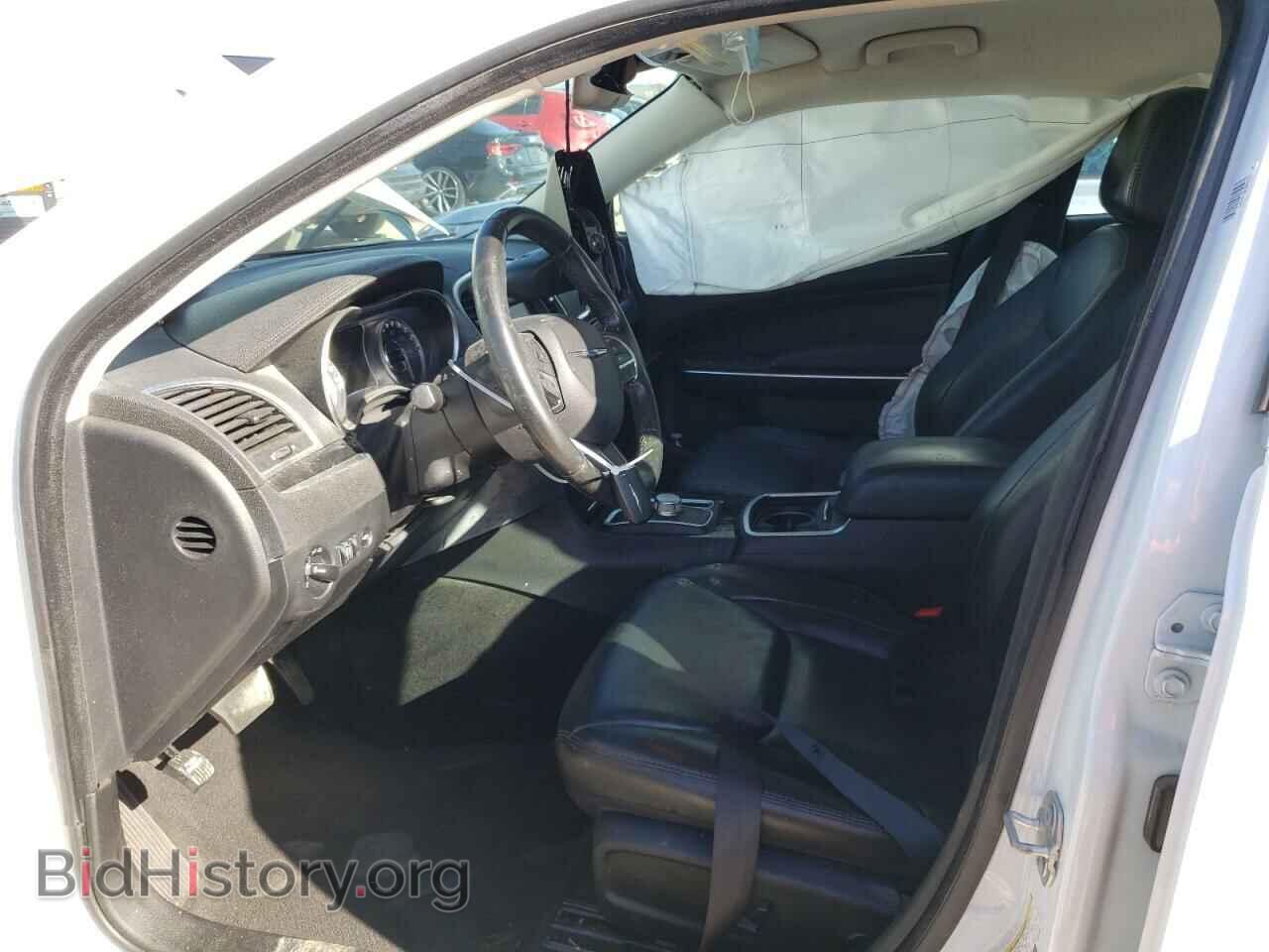 2016 CHRYSLER 300 - VIN: 2C3CCAAG4GH206650 - Фото 7