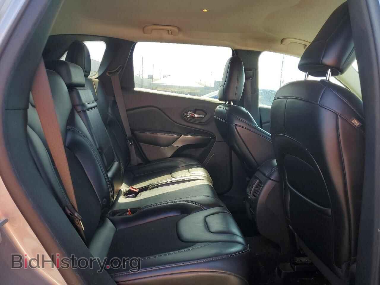 2019 JEEP CHEROKEE - VIN: 1C4PJLLB3KD248359 - Photo 11