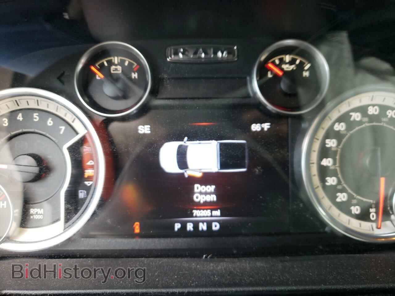 2016 RAM 1500 - VIN: 1C6RR7LT2GS130671 - Фото 9
