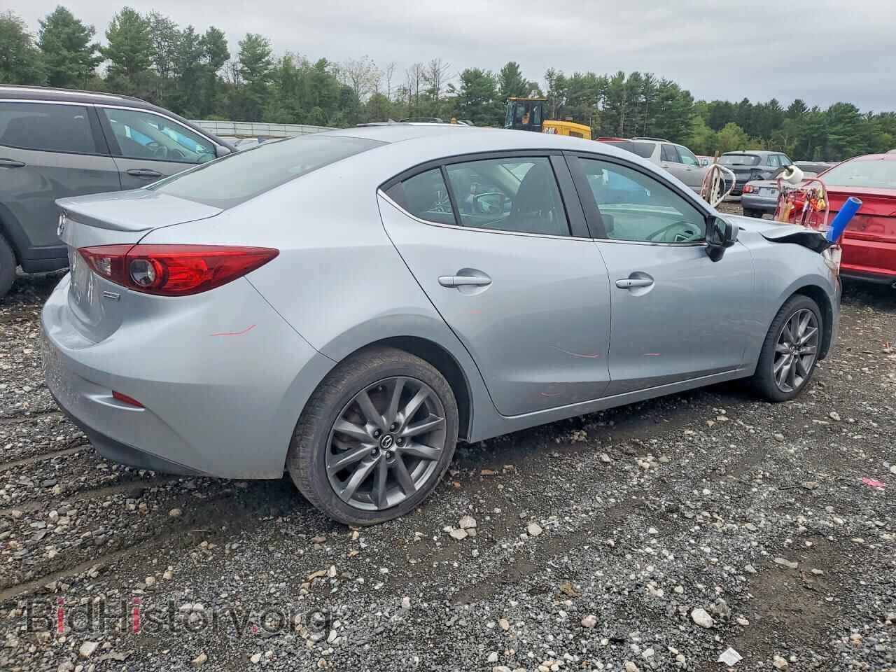 2018 MAZDA 3 - VIN: 3MZBN1V36JM170331 - Photo 3