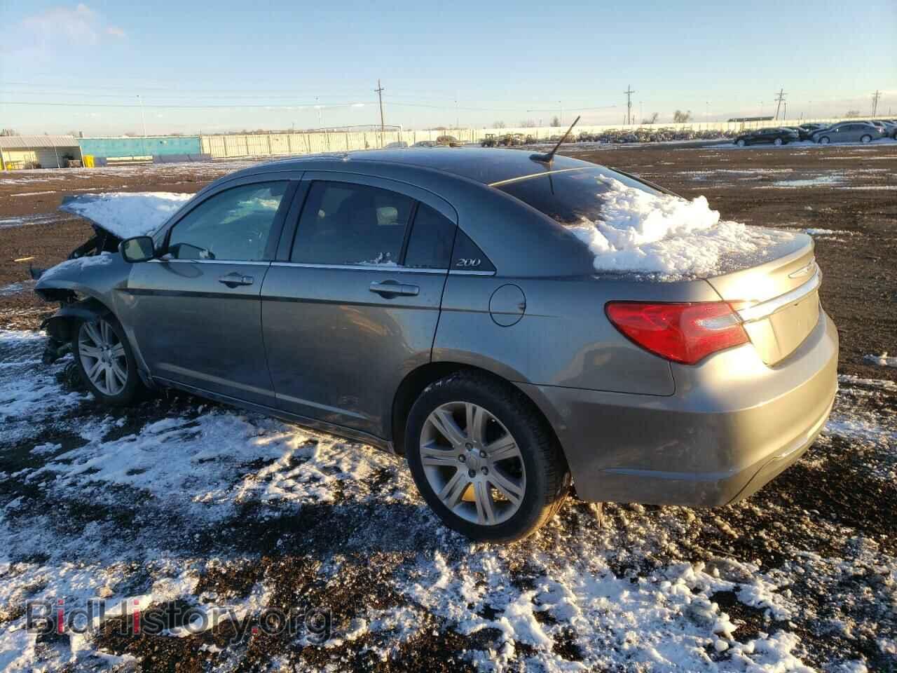 2013 CHRYSLER 200 - VIN: 1C3CCBBB9DN699799 - Фото 2