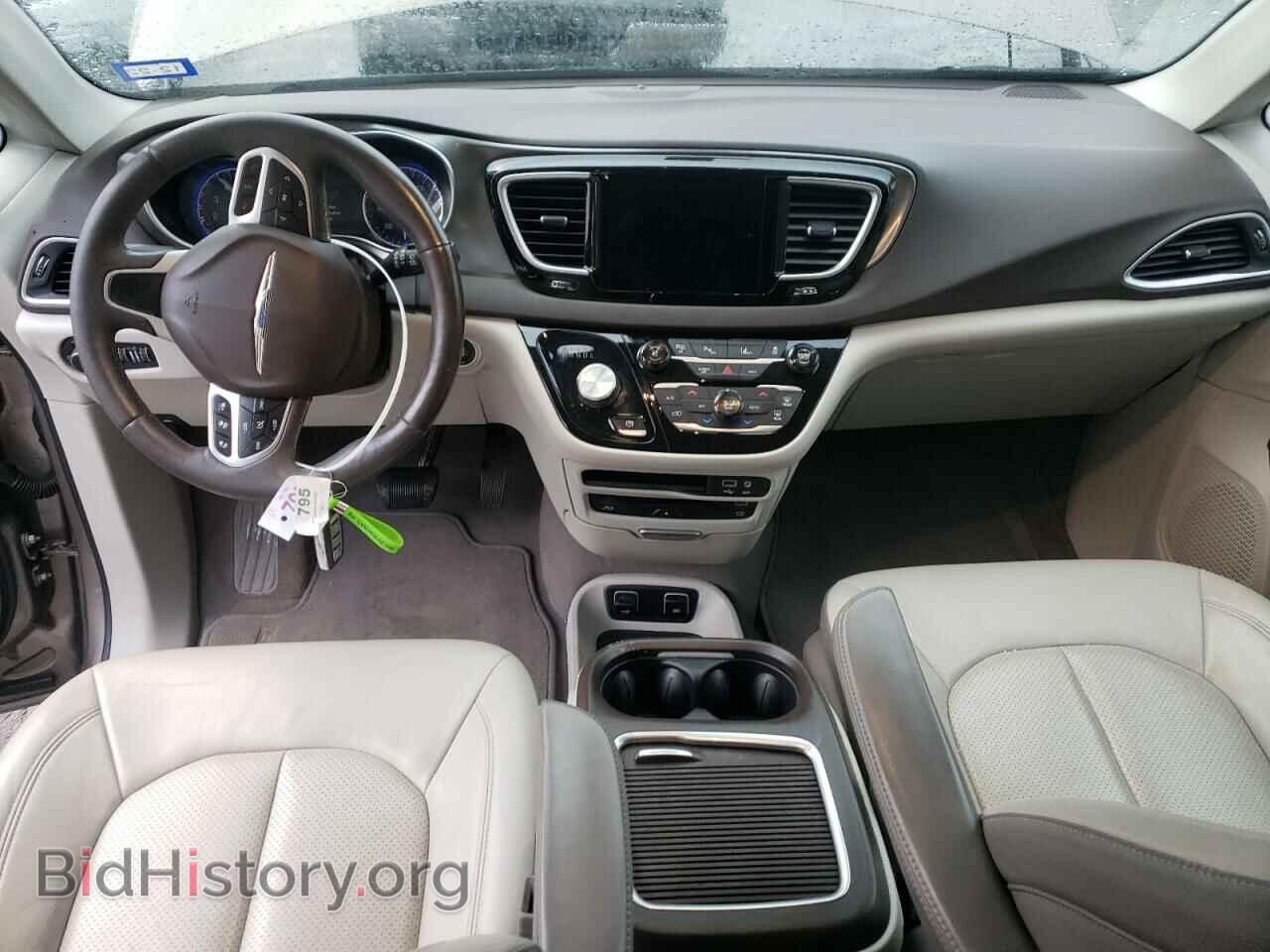 2017 CHRYSLER PACIFICA - VIN: 2C4RC1EGXHR656895 - Фото 8