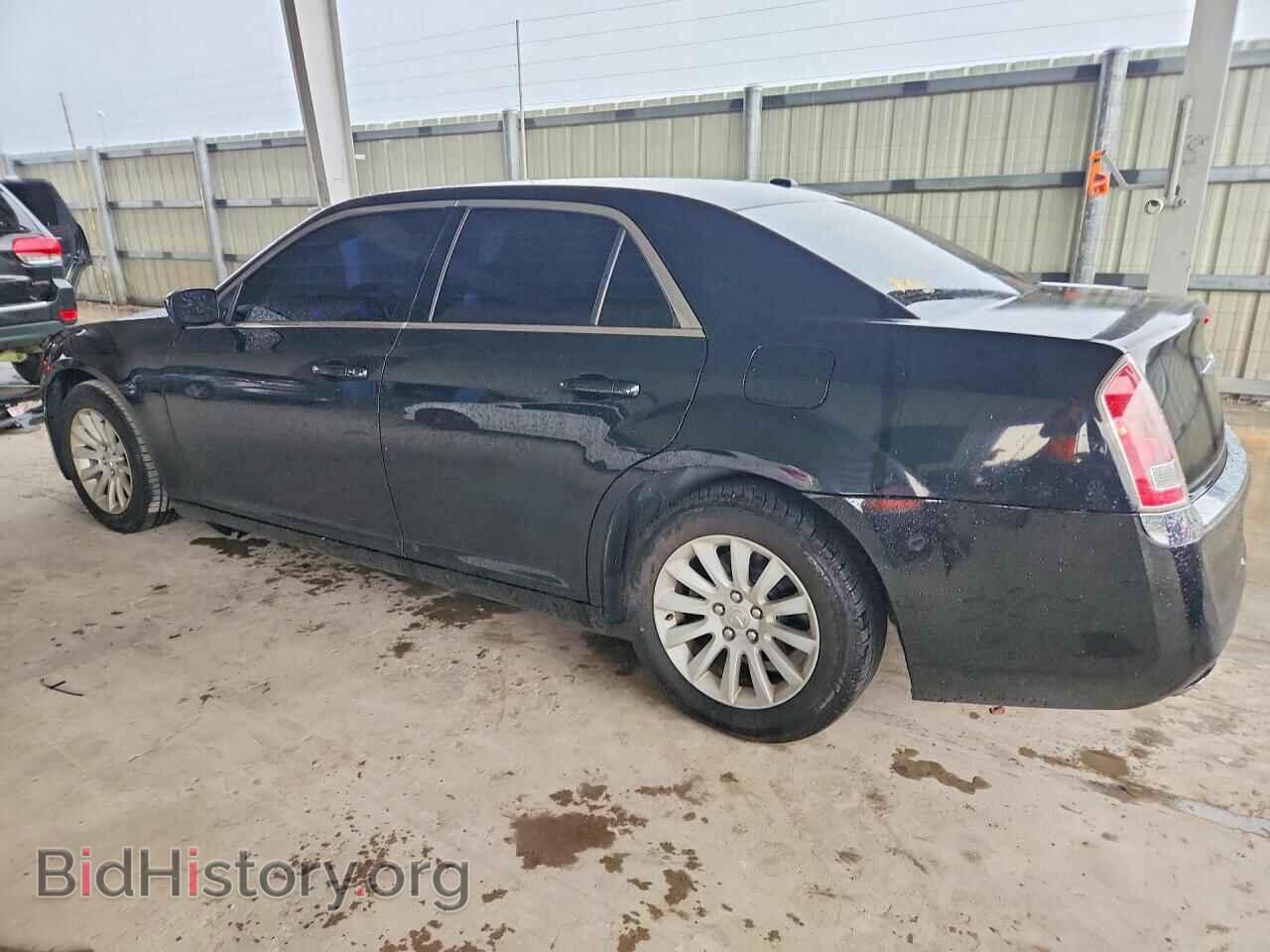 2014 CHRYSLER 300 - VIN: 2C3CCAAG5EH372964 - Фото 2