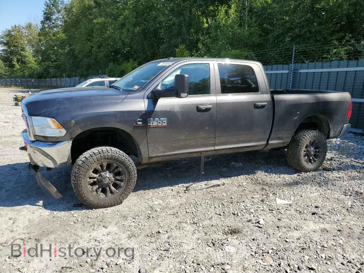 Photo 3C6UR5CL8HG748696 - RAM All Models 2017
