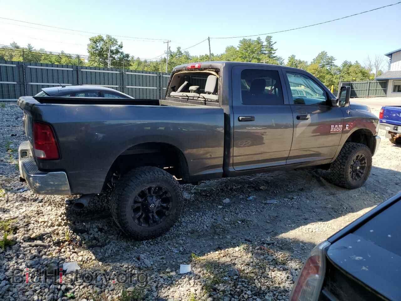 2017 RAM All Models - VIN: 3C6UR5CL8HG748696 - Photo 3