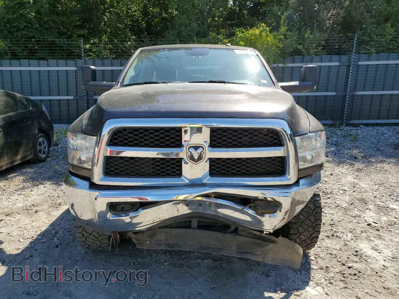 2017 RAM All Models - VIN: 3C6UR5CL8HG748696 - Photo 5
