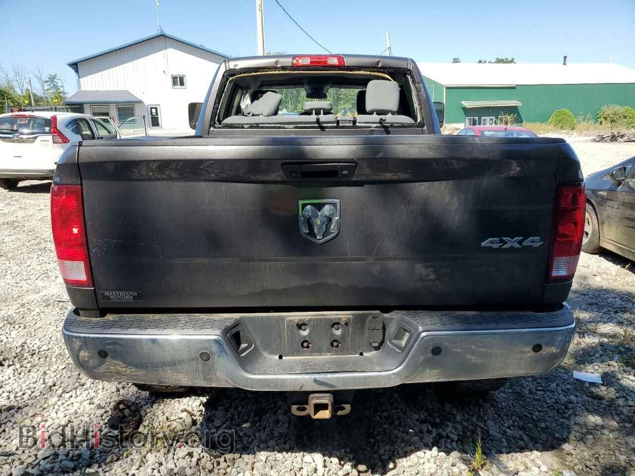 2017 RAM All Models - VIN: 3C6UR5CL8HG748696 - Photo 6