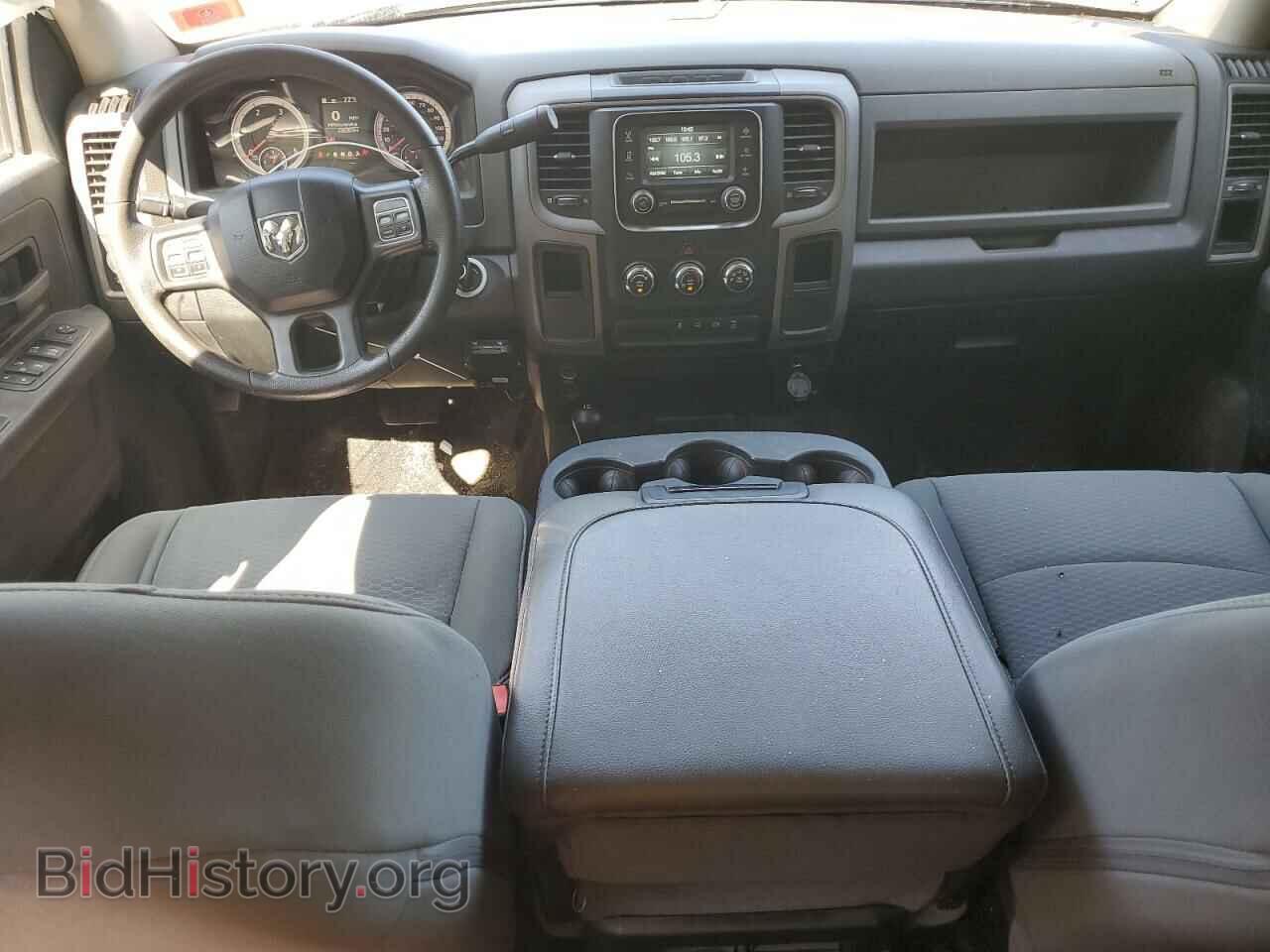 2017 RAM All Models - VIN: 3C6UR5CL8HG748696 - Photo 8