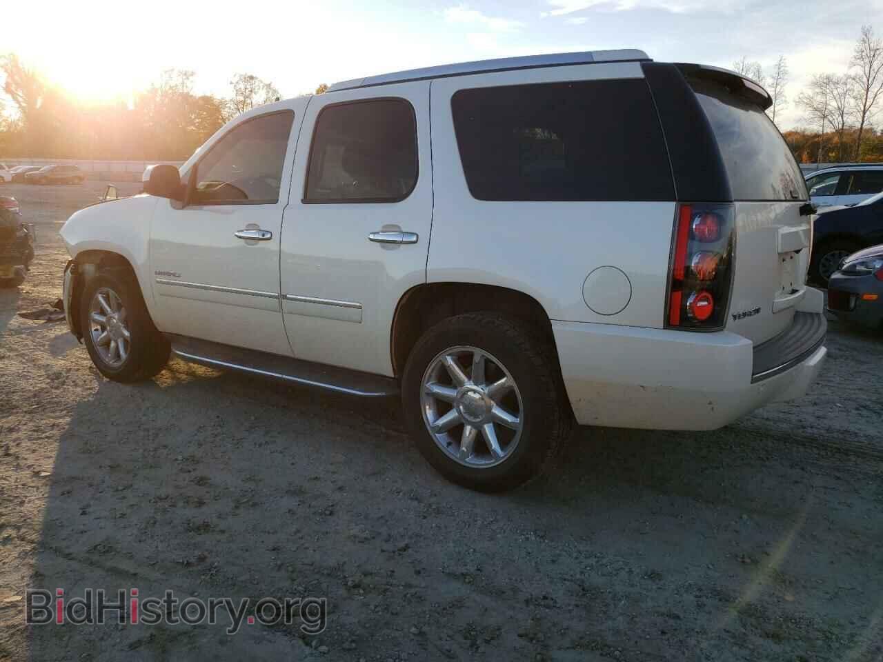 2013 GMC YUKON - VIN: 1GKS1EEFXDR375464 - Фото 2