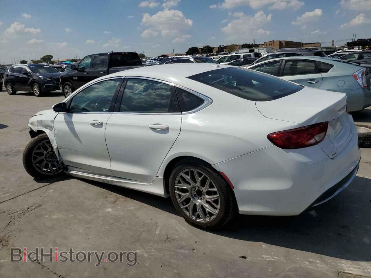 2016 CHRYSLER 200 - VIN: 1C3CCCAB8GN126548 - Photo 2