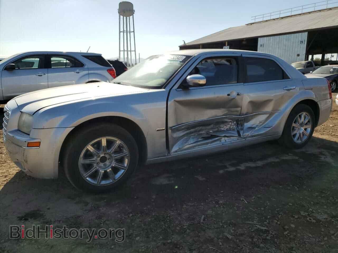 Photo 2C3CA5CV0AH180497 - CHRYSLER 300 2010