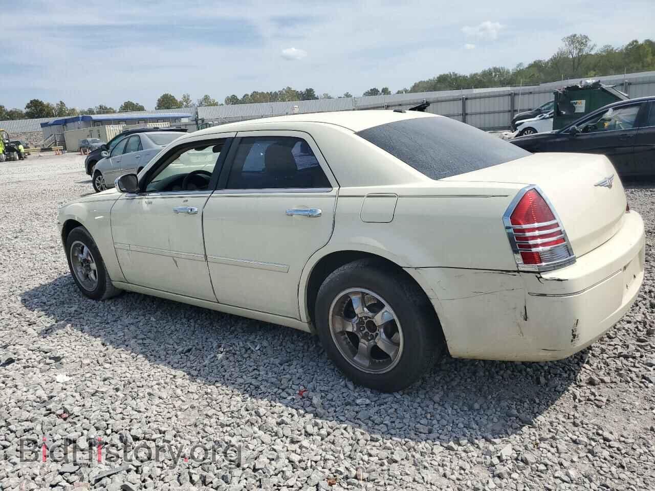 2007 CHRYSLER 300 - VIN: 2C3KA43R87H894203 - Фото 2