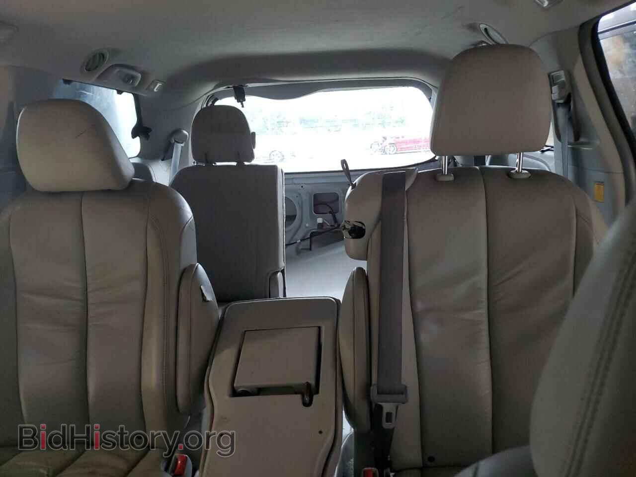 2011 TOYOTA All Models - VIN: 5TDYK3DC1BS045791 - Фото 10