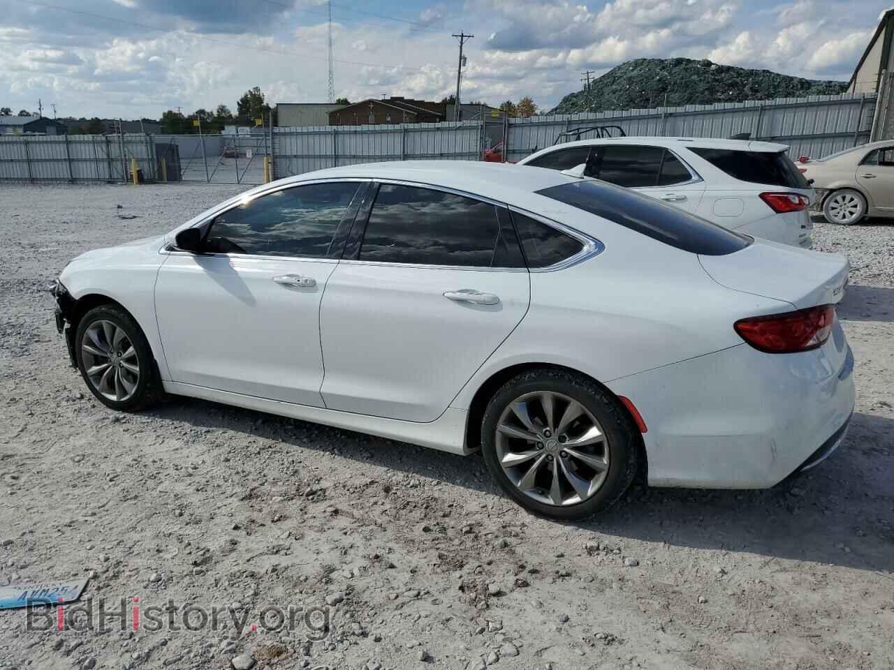 2015 CHRYSLER 200 - VIN: 1C3CCCCBXFN673204 - Фото 2