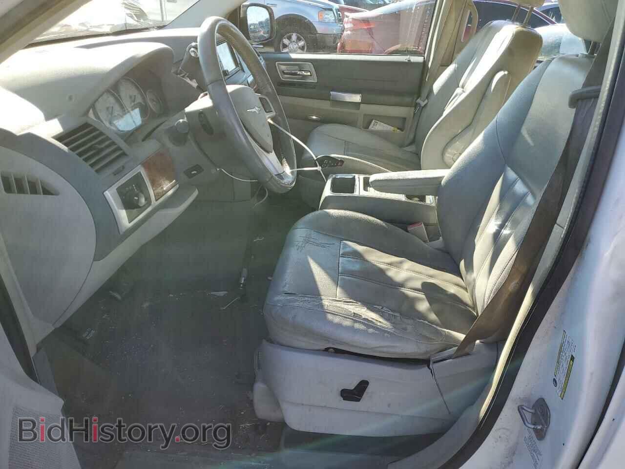 2008 CHRYSLER MINIVAN - VIN: 2A8HR54P88R701764 - Фото 7